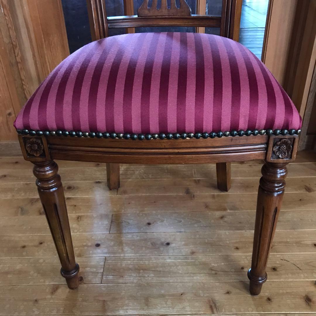 クラシックスタイル装飾背もたれ木製椅子 レッドストライプ