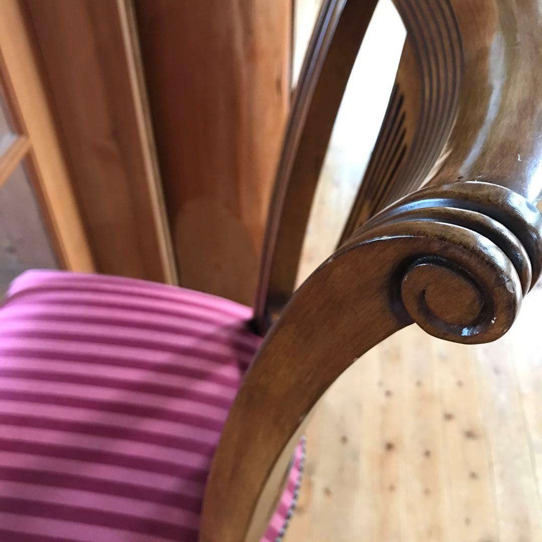 クラシックスタイル装飾背もたれ木製椅子 レッドストライプ