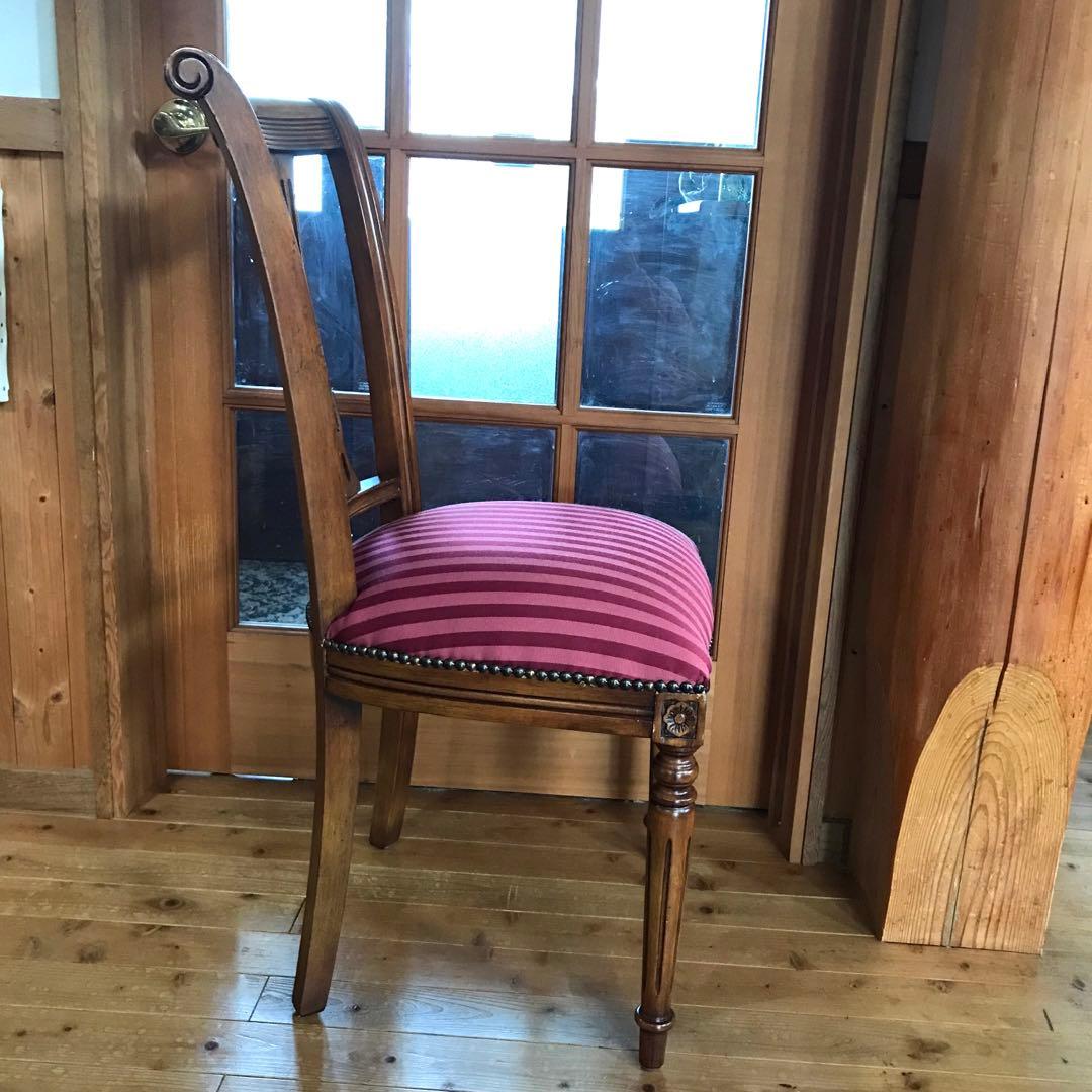 クラシックスタイル装飾背もたれ木製椅子 レッドストライプ