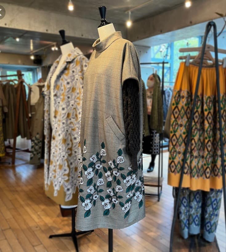 ミナペルホネン swing camellia ワンピース