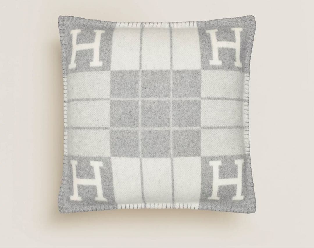 エルメスクッション正規品