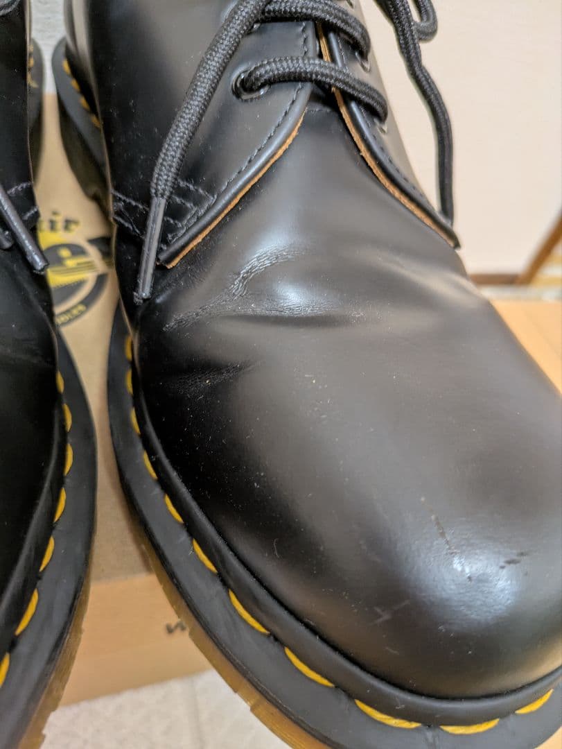 Dr. Martens UK7.３ホール.ブラックローファー