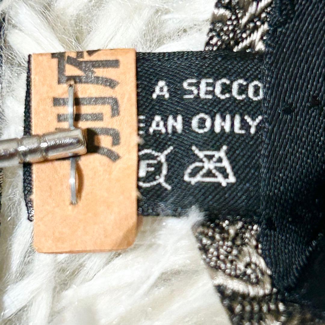 【極美品】グッチ GG 総柄 シルク 100% ネクタイ 【クリーニング済】