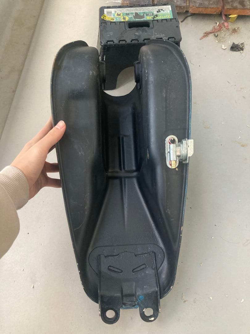 グラストラッカー タンク 燃料コック付き