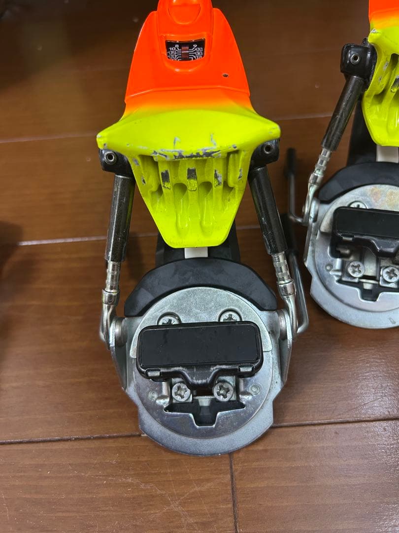 スキー Look Pivot 18