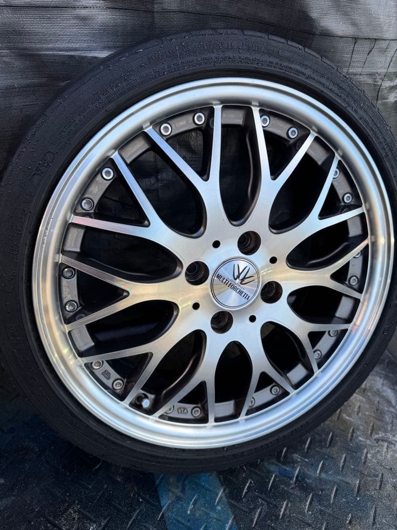 マルチフォルケッタ　ロクサーニマルチフォルケッタ　16インチ　軽自動車　タイヤ付