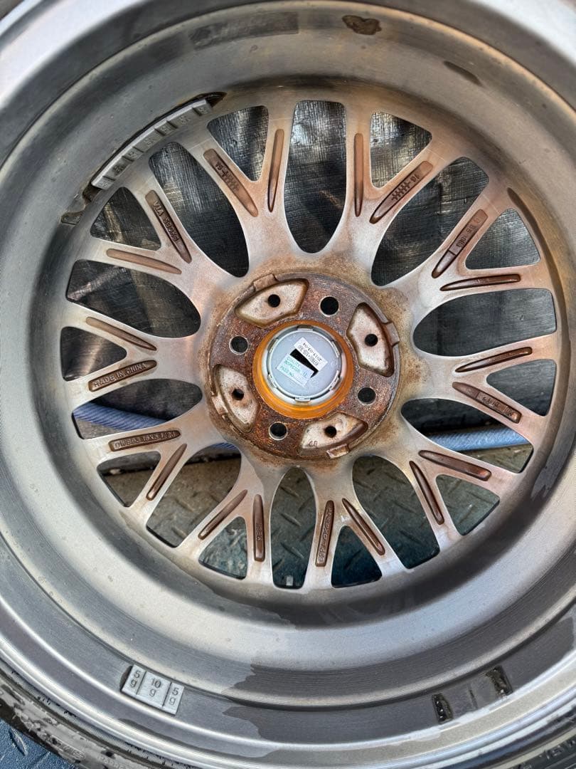 マルチフォルケッタ　ロクサーニマルチフォルケッタ　16インチ　軽自動車　タイヤ付