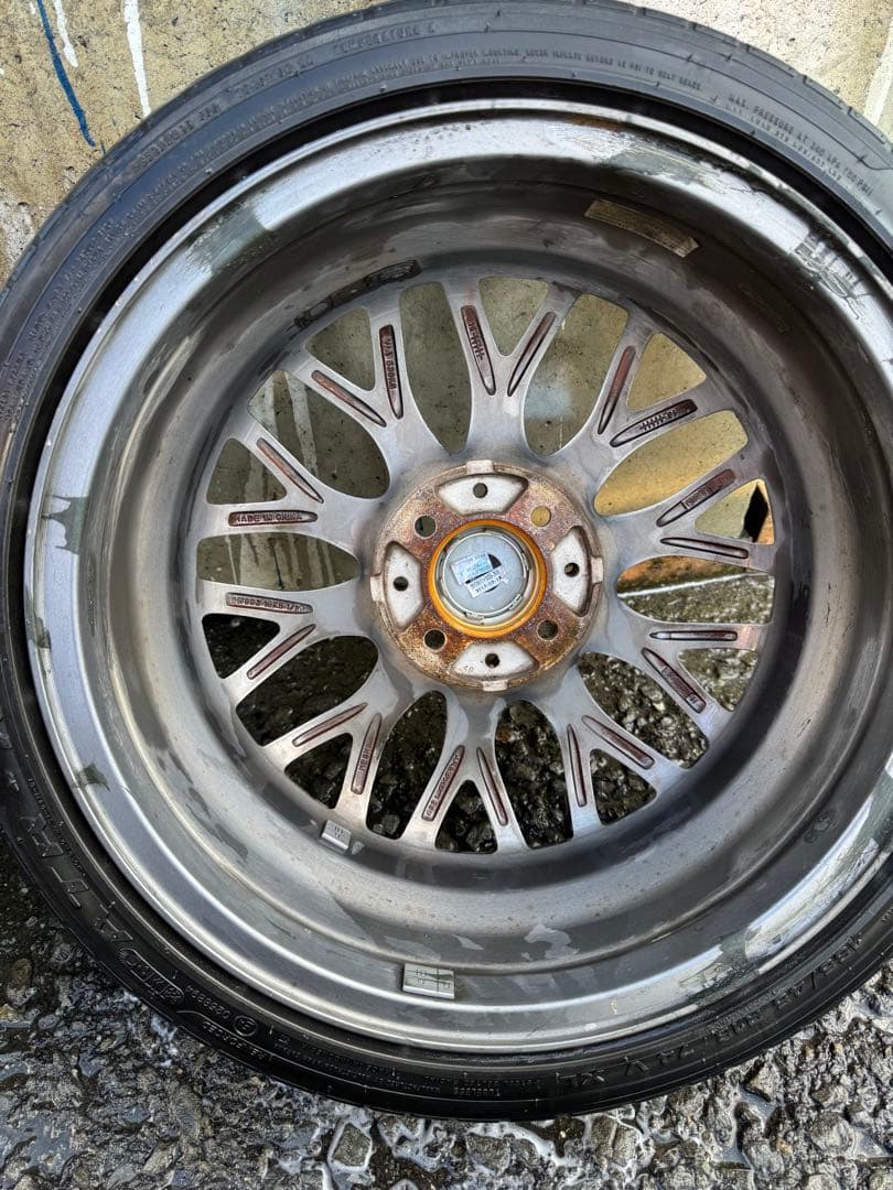 マルチフォルケッタ　ロクサーニマルチフォルケッタ　16インチ　軽自動車　タイヤ付