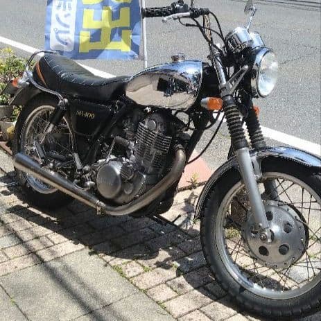 にょす ボンネビルタンク クロームメッキ仕上げ