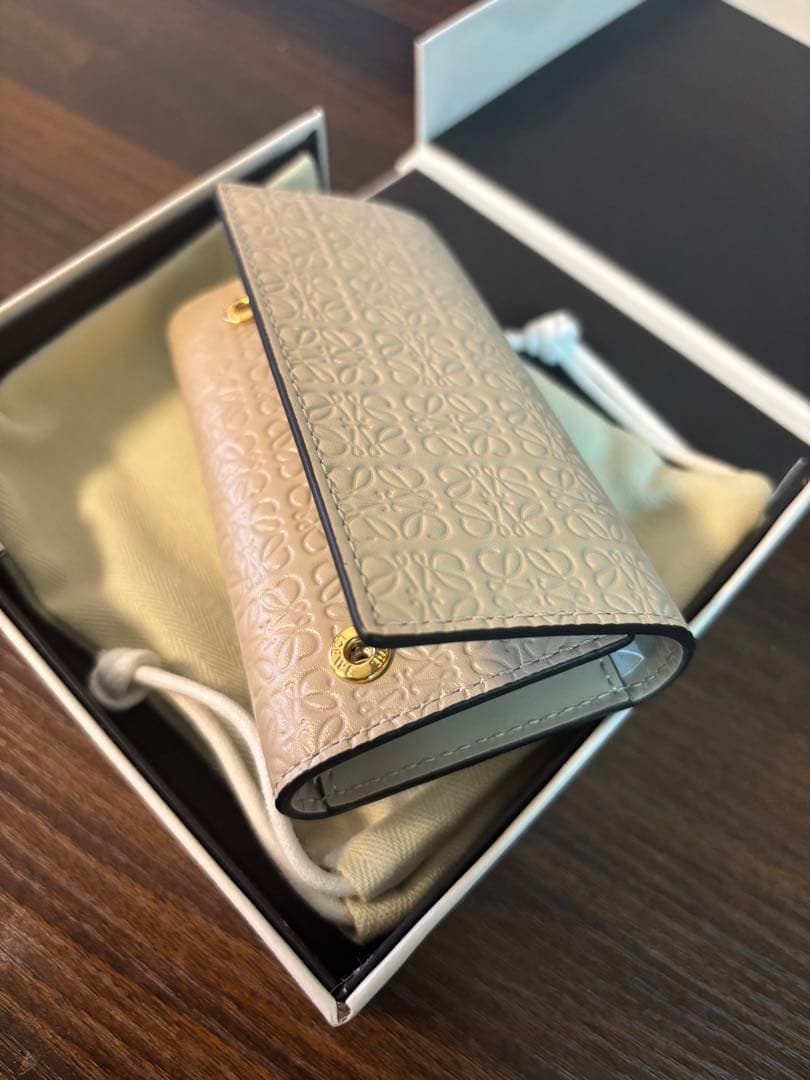 LOEWE ロエベ キーケース リピートアナグラム　ベージュ