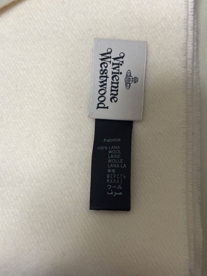 ヴィヴィアン　Vivienne Westwood ロゴ　マフラー　ホワイト