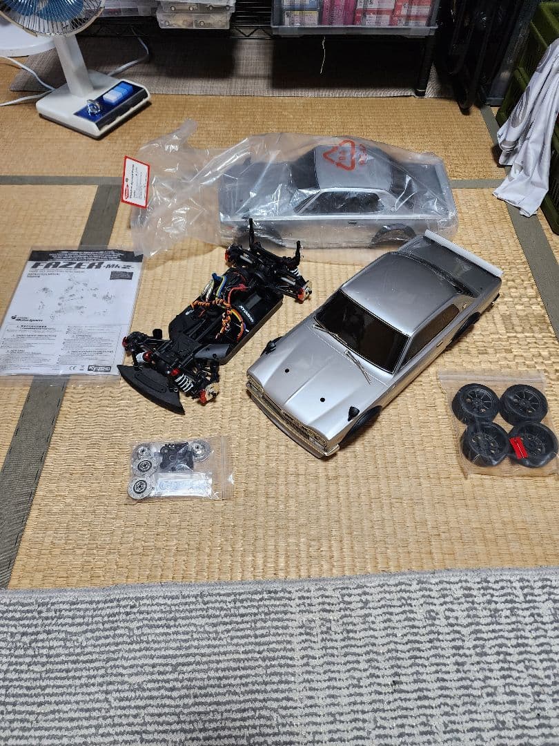 京商　フェザーMark2　ハコスカ　メカ付(受信機プロポ無し)中古、短期出品