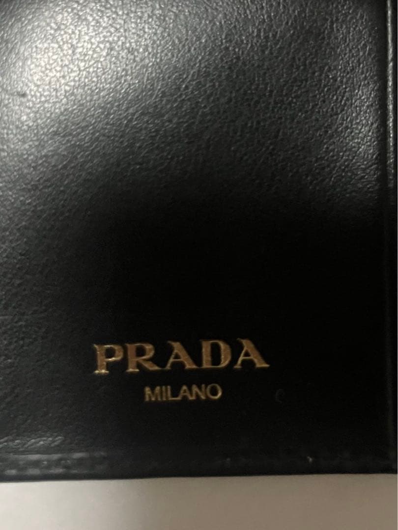 PRADA キーケース ブラック
