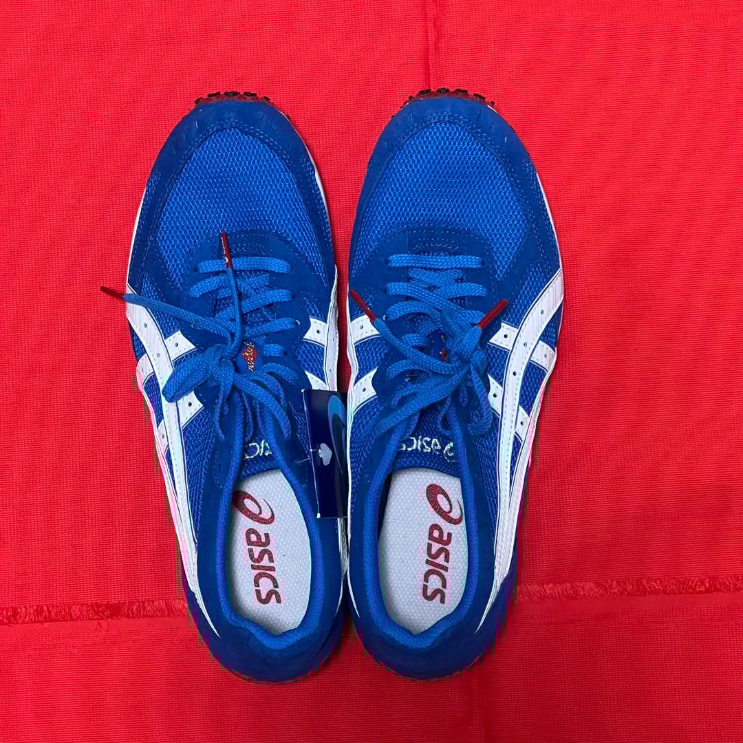 【新品未使用】ASICS ランニングシューズ 25.5cm
