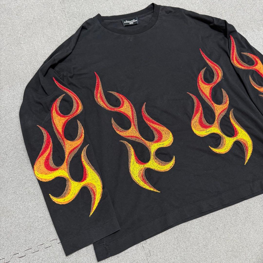 トップス 549 Etudes Spirit Flaming Flame LS Black