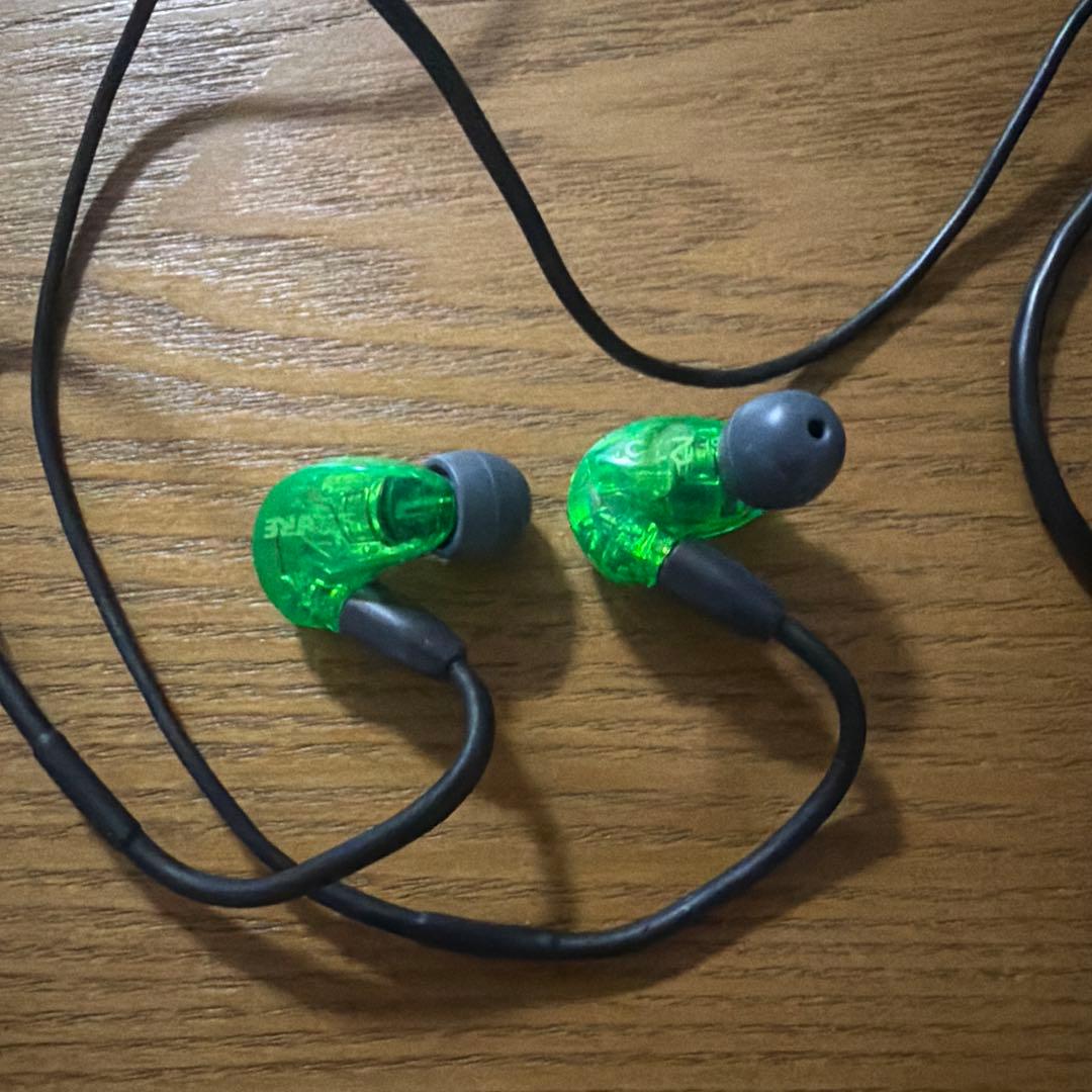 【希少美品】SHURE SE215SPE-GN-A イヤホン グリーン 限定