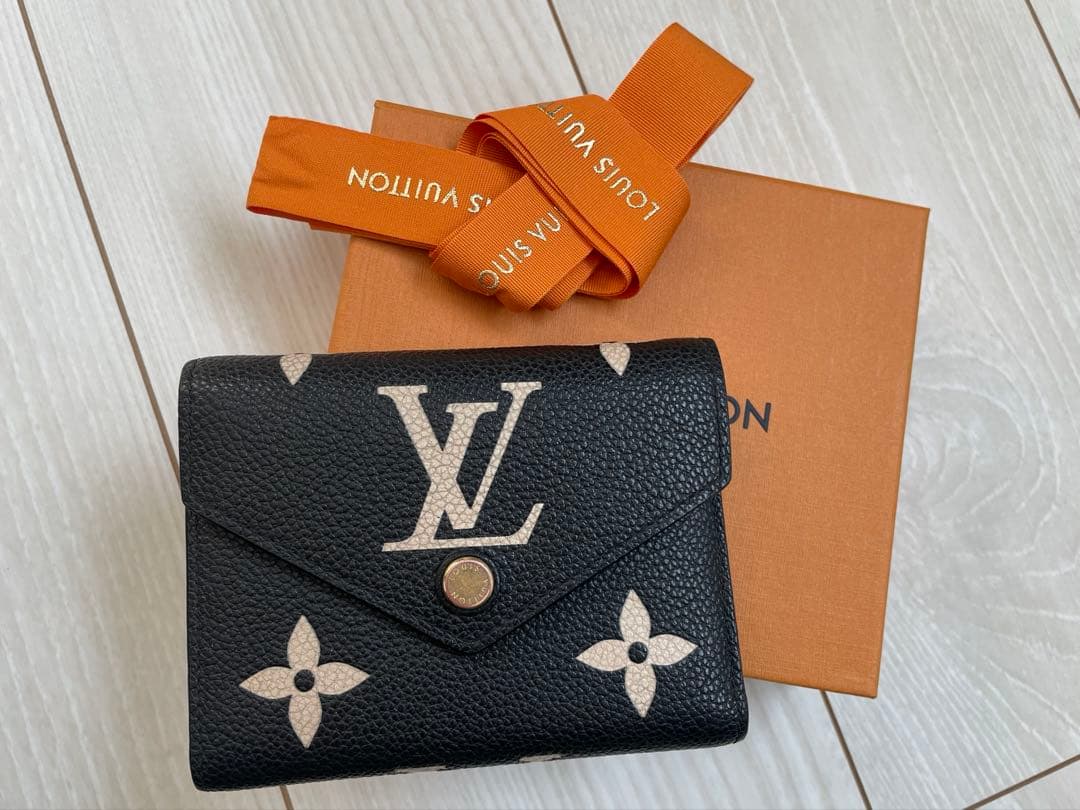 Louis Vuitton 三つ折り財布 ブラック