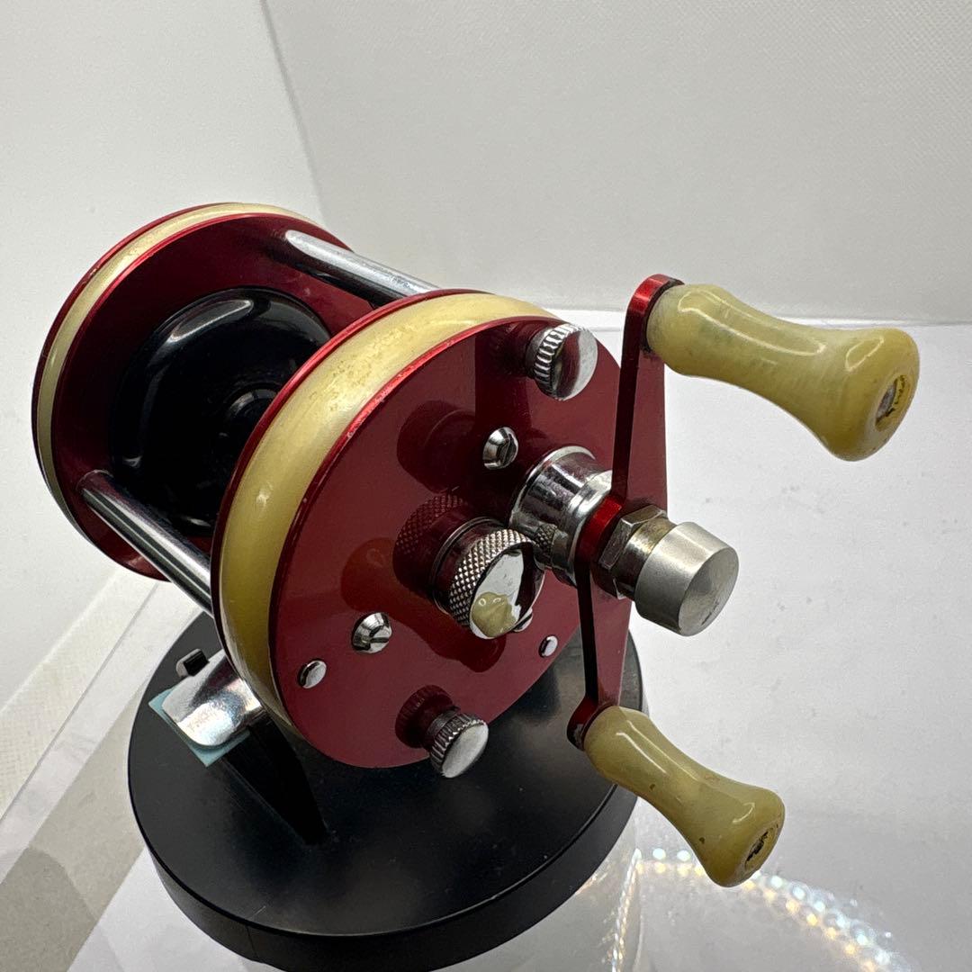 Ambassadeur 2600 ベイトリール