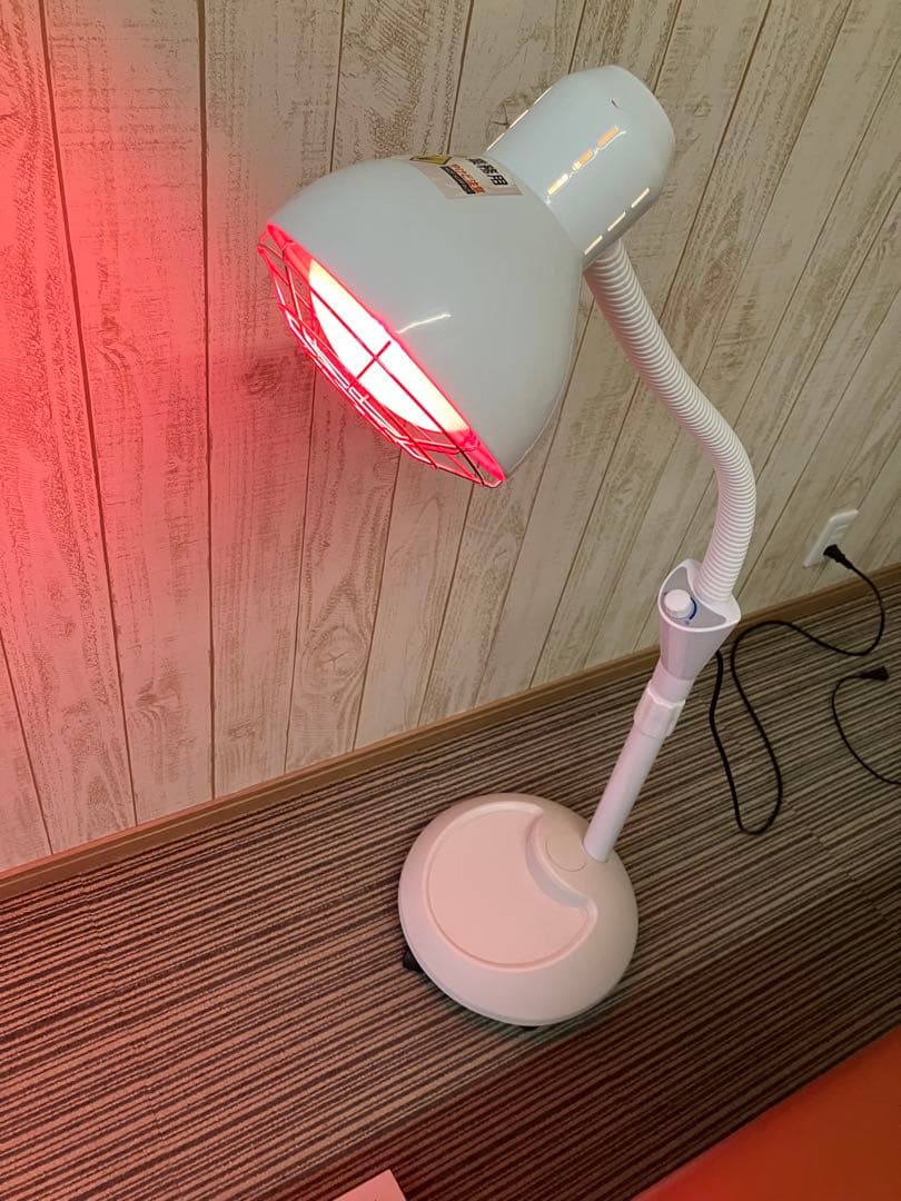 赤外線ライト2 スタンドタイプ　調光機能付き赤外線ライト　2台
