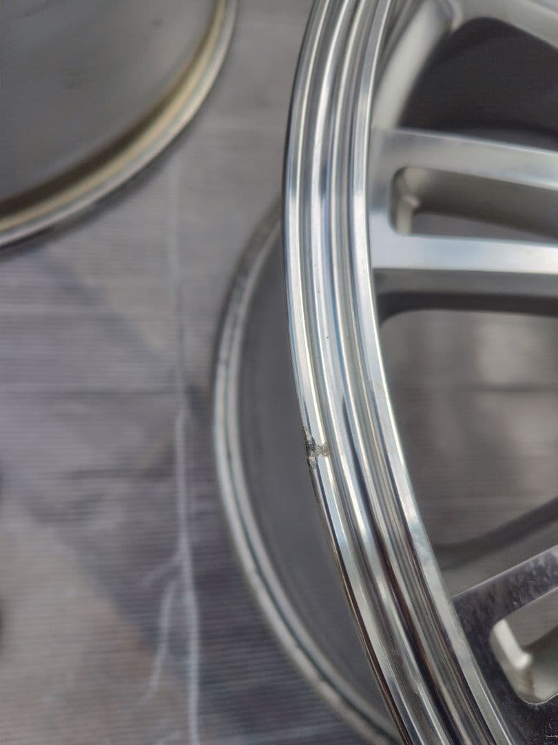 18インチ　ホイール　レオニス　ウェッズ　Weds　4本のうち２本　1／2