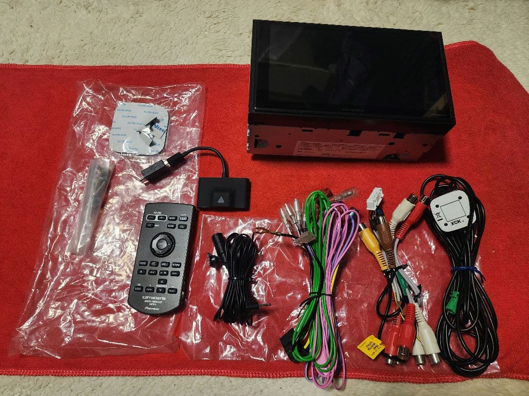 CARROZZERIA ディスプレイオーディオDMH-SZ700 (おまけ付き)