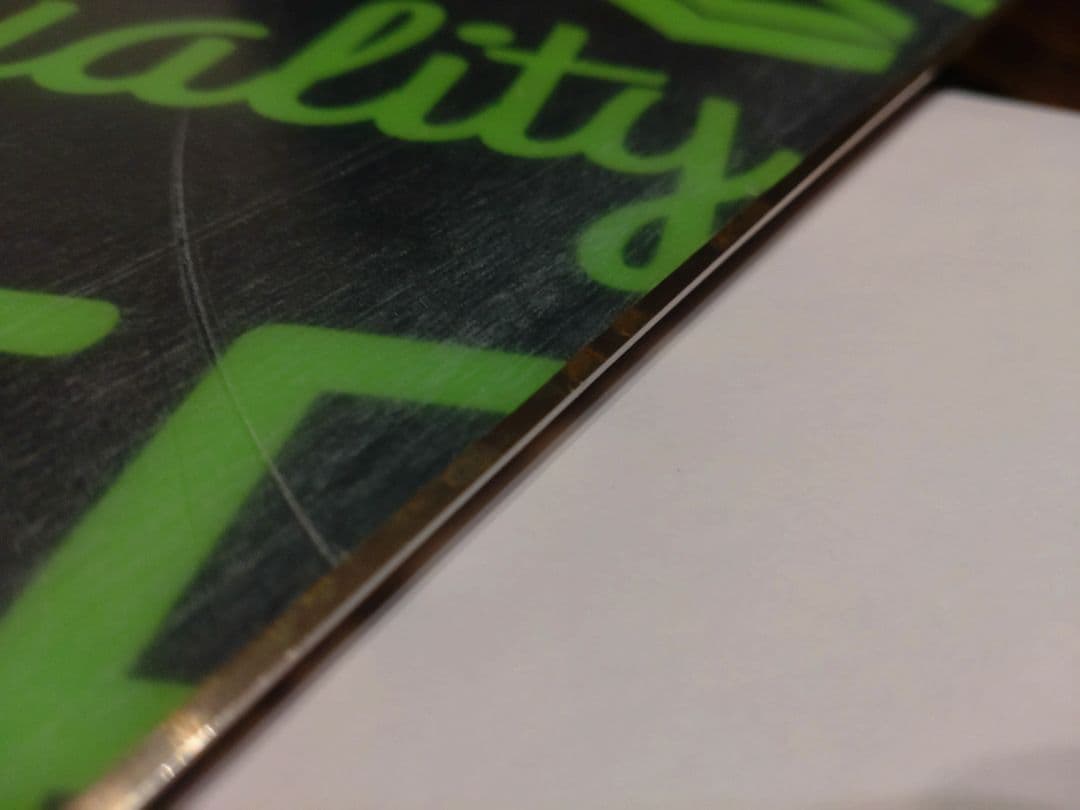 FTWO TNT 17-18 153cm GREEN ダブルキャンバーグラトリ板