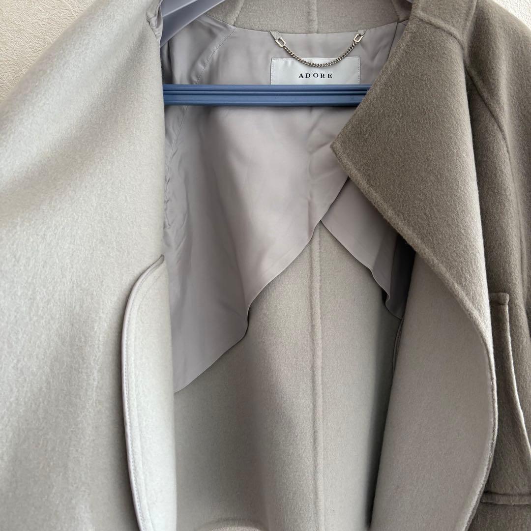 アドーア　カシミヤ　ウール　ノーカラー　ショート　コート