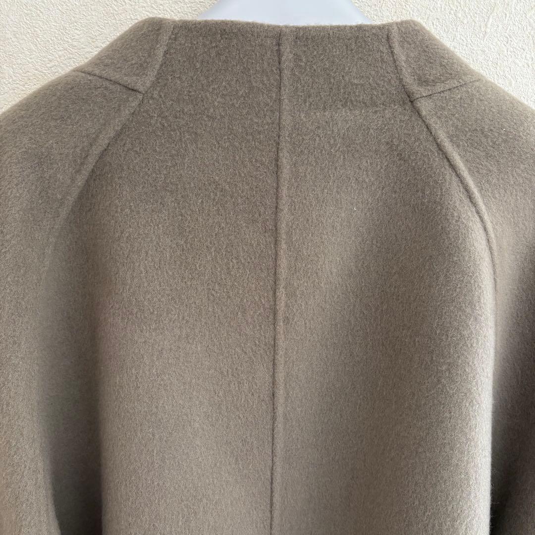 アドーア　カシミヤ　ウール　ノーカラー　ショート　コート