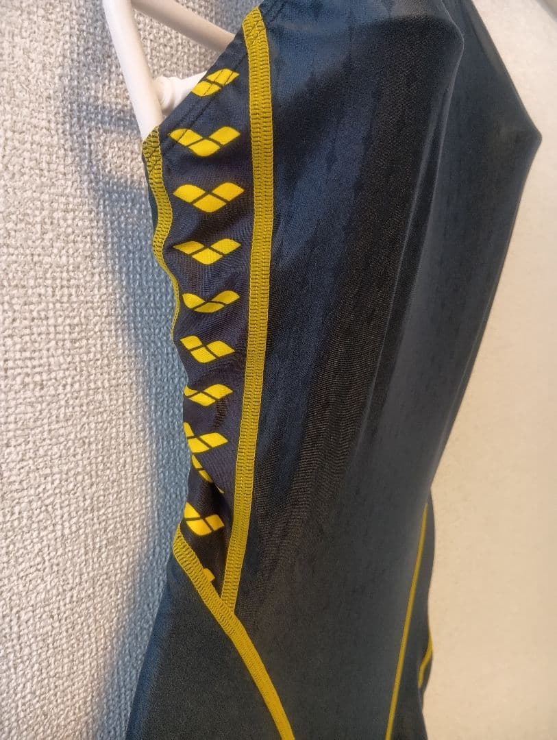 競泳水着　アリーナ　arena nux Ｌサイズ