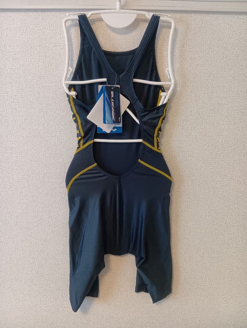 競泳水着　アリーナ　arena nux Ｌサイズ