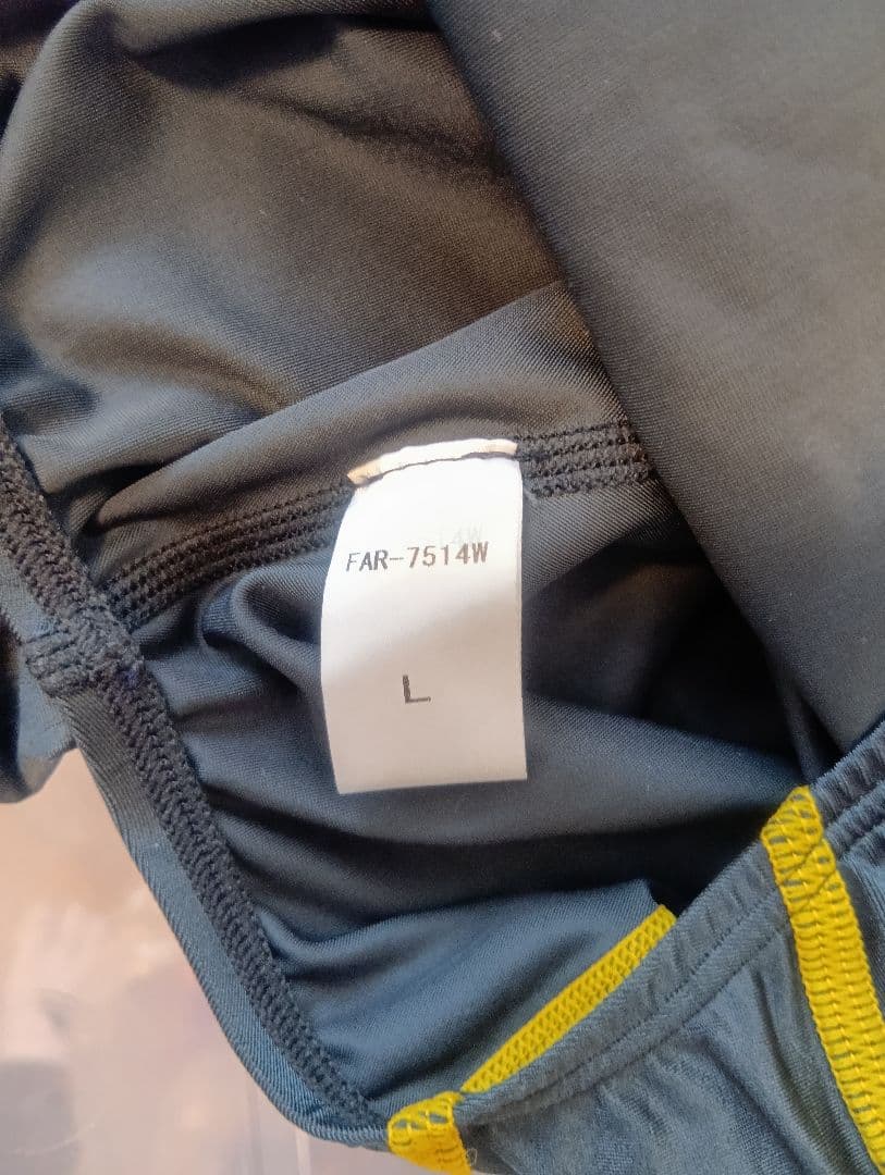 競泳水着　アリーナ　arena nux Ｌサイズ