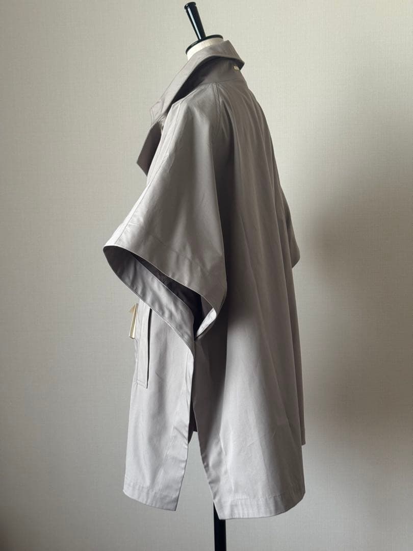 新品❣️【Herno】ヘルノ A シェイプ ディーンコート