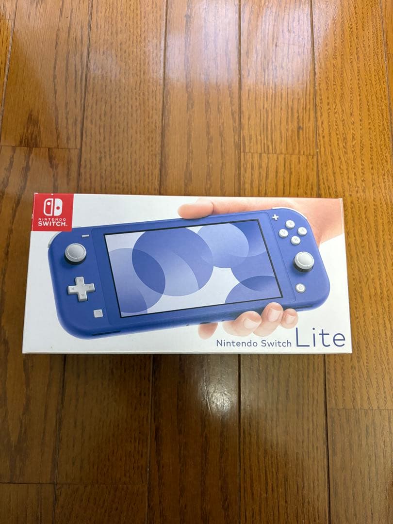 ニンテンドースイッチライト ブルー (充電器、箱付き)