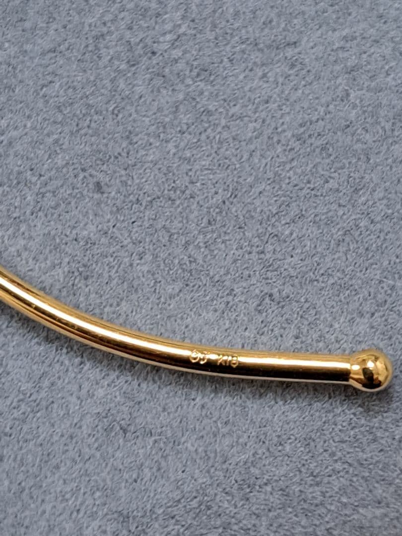 オレフィーチェ　ヌード バングル　18kYG 一粒ダイヤ　最終価格　お値下げ不可