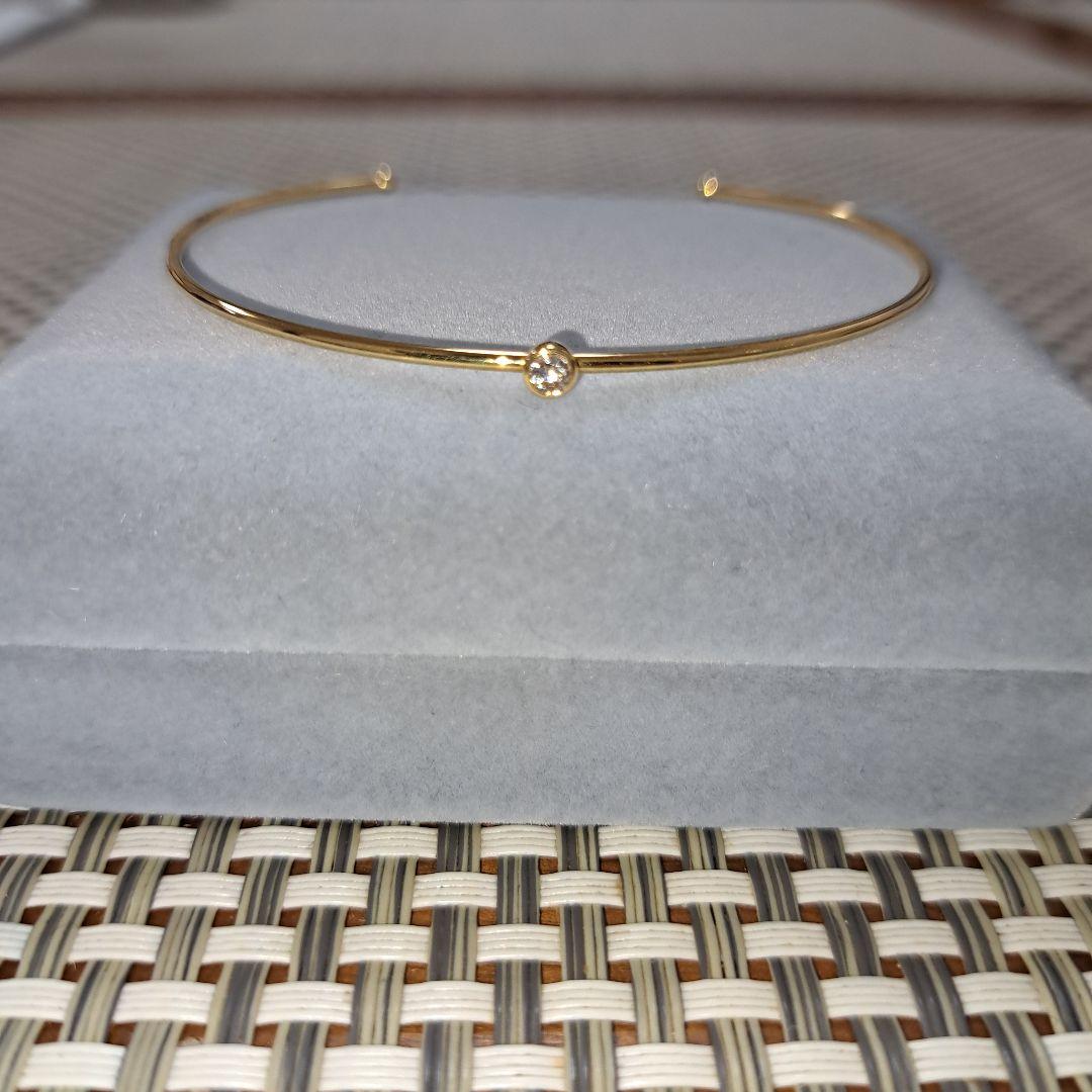 オレフィーチェ　ヌード バングル　18kYG 一粒ダイヤ　最終価格　お値下げ不可