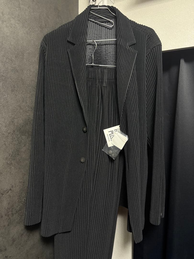 オムプリッセイッセイミヤケ　セットアップ