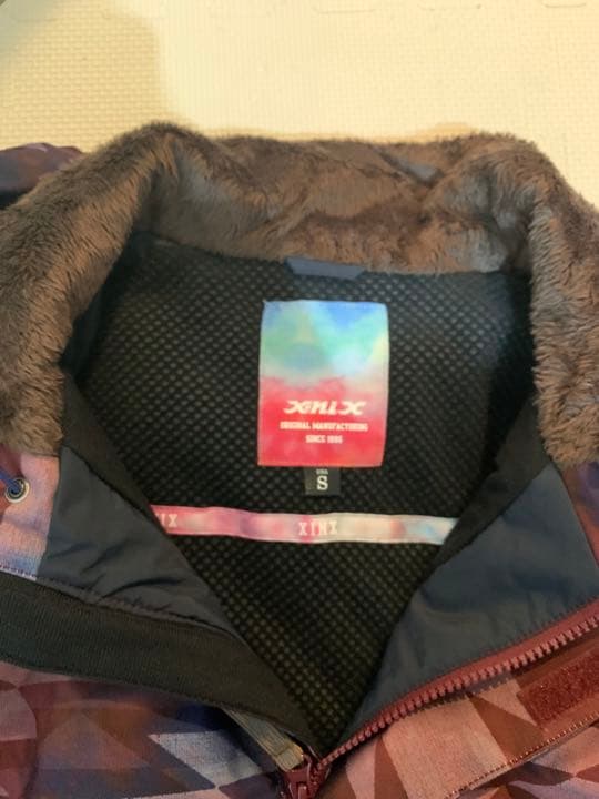 新品　フェニックス　X-NIX　レディース スキーウェア スノボウェア　サイズM