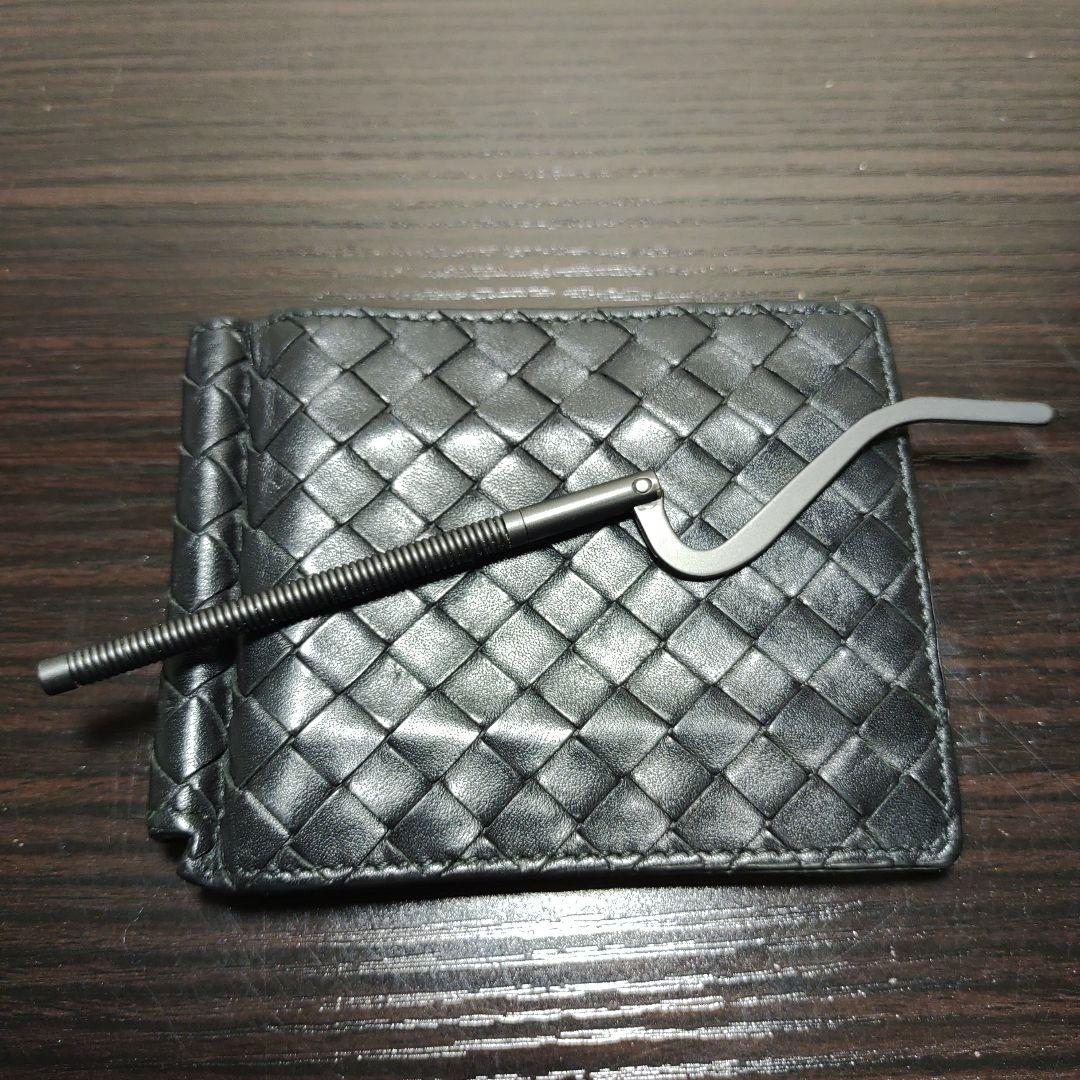 ボッテガヴェネタ　折り財布　マネークリップ　黒　イントレチャート