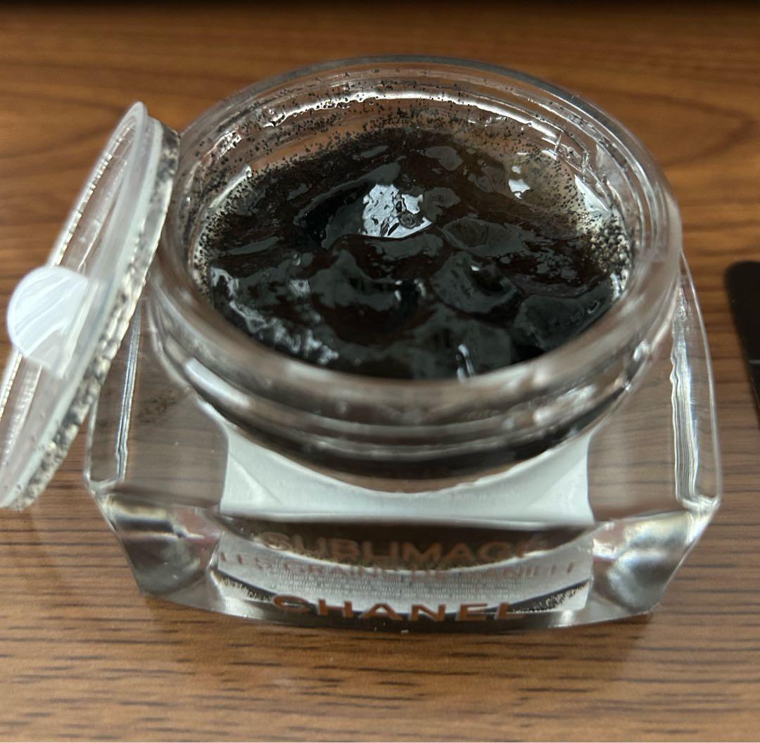 ★シャネル☆ サブリマージュ ソワン エクスフォリアン