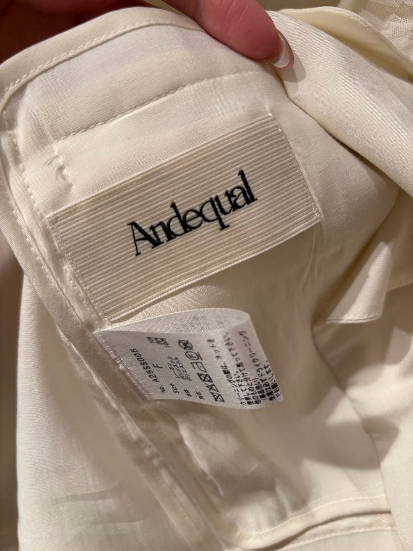 Andequal tulle pattern sheer jacket(新品)