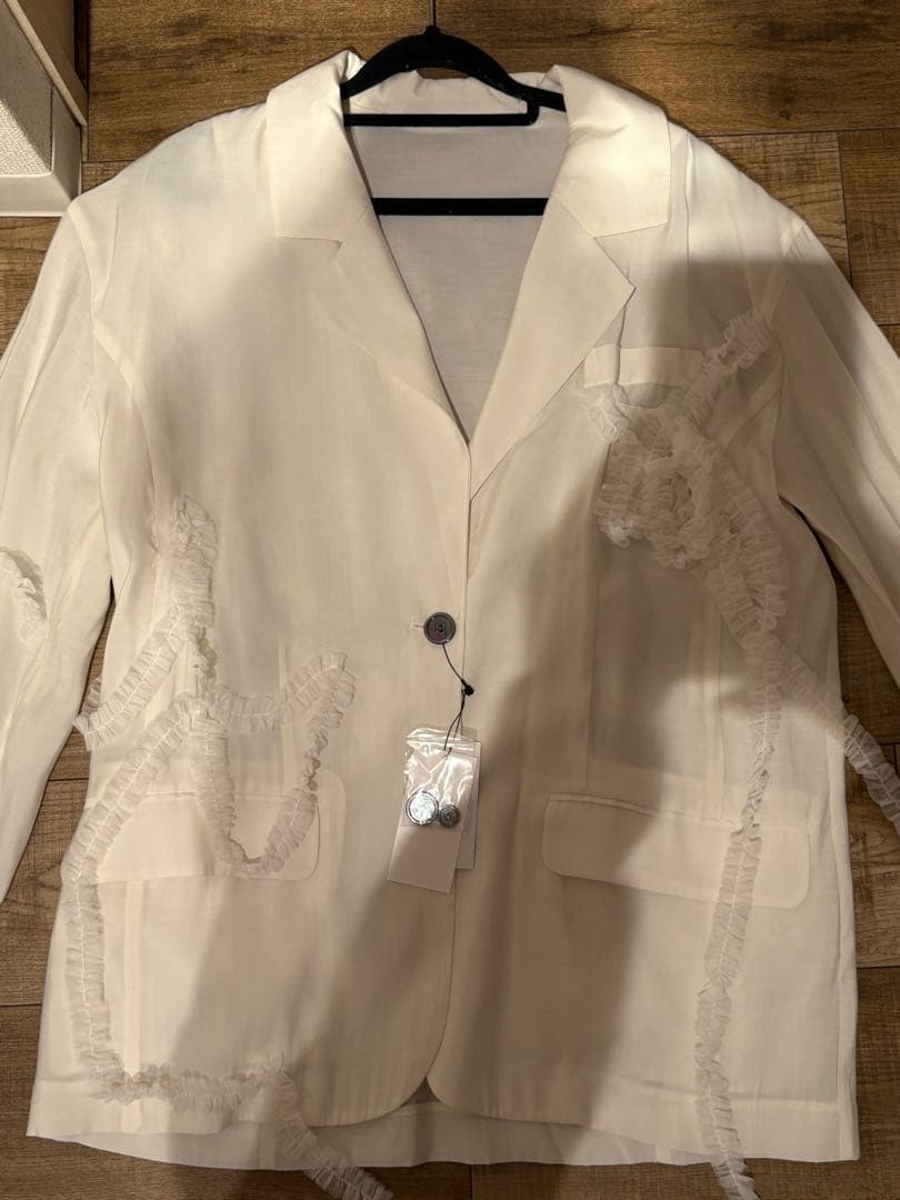 Andequal tulle pattern sheer jacket(新品)