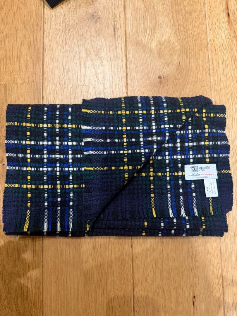 【最終値下げ】【美品】Johnstons of Elgin カシミアマフラー】