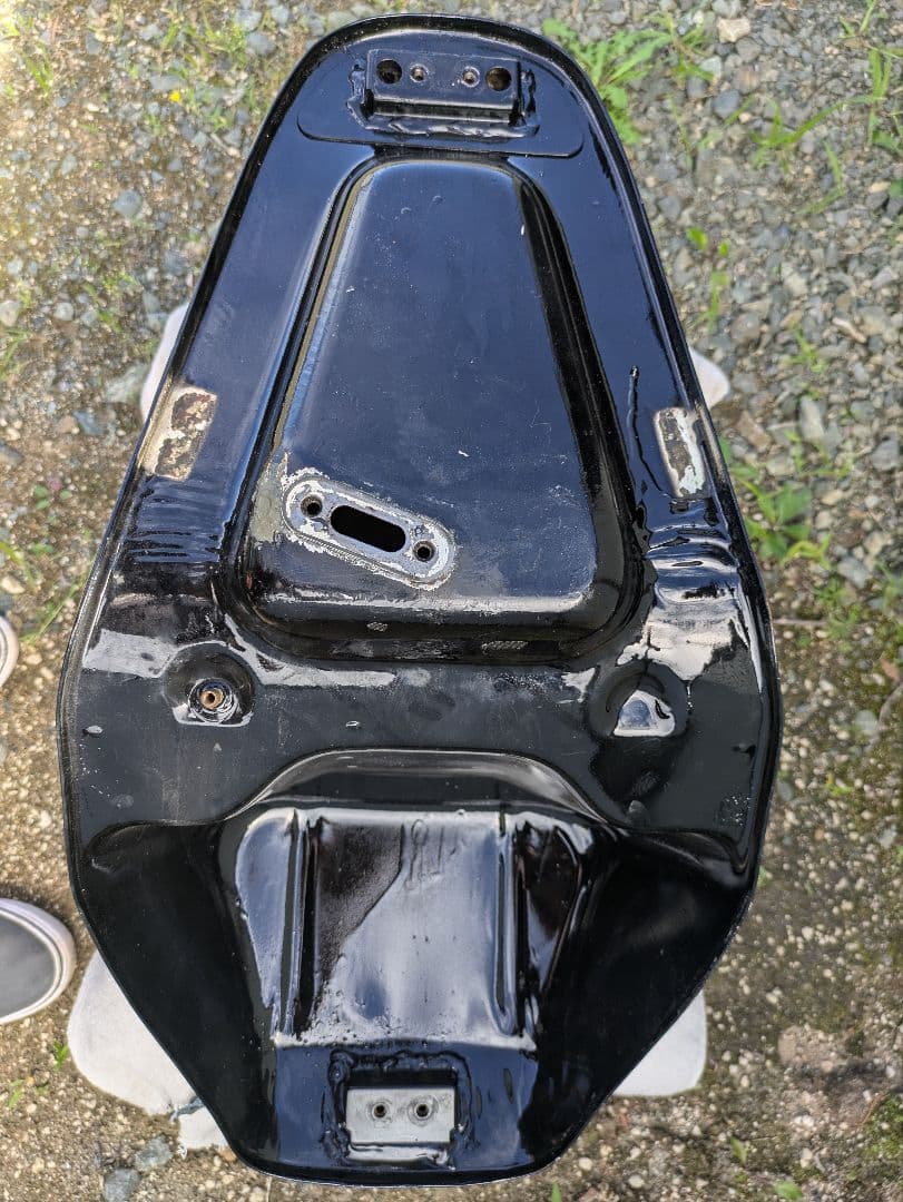 TZR250　3MA　燃料タンク