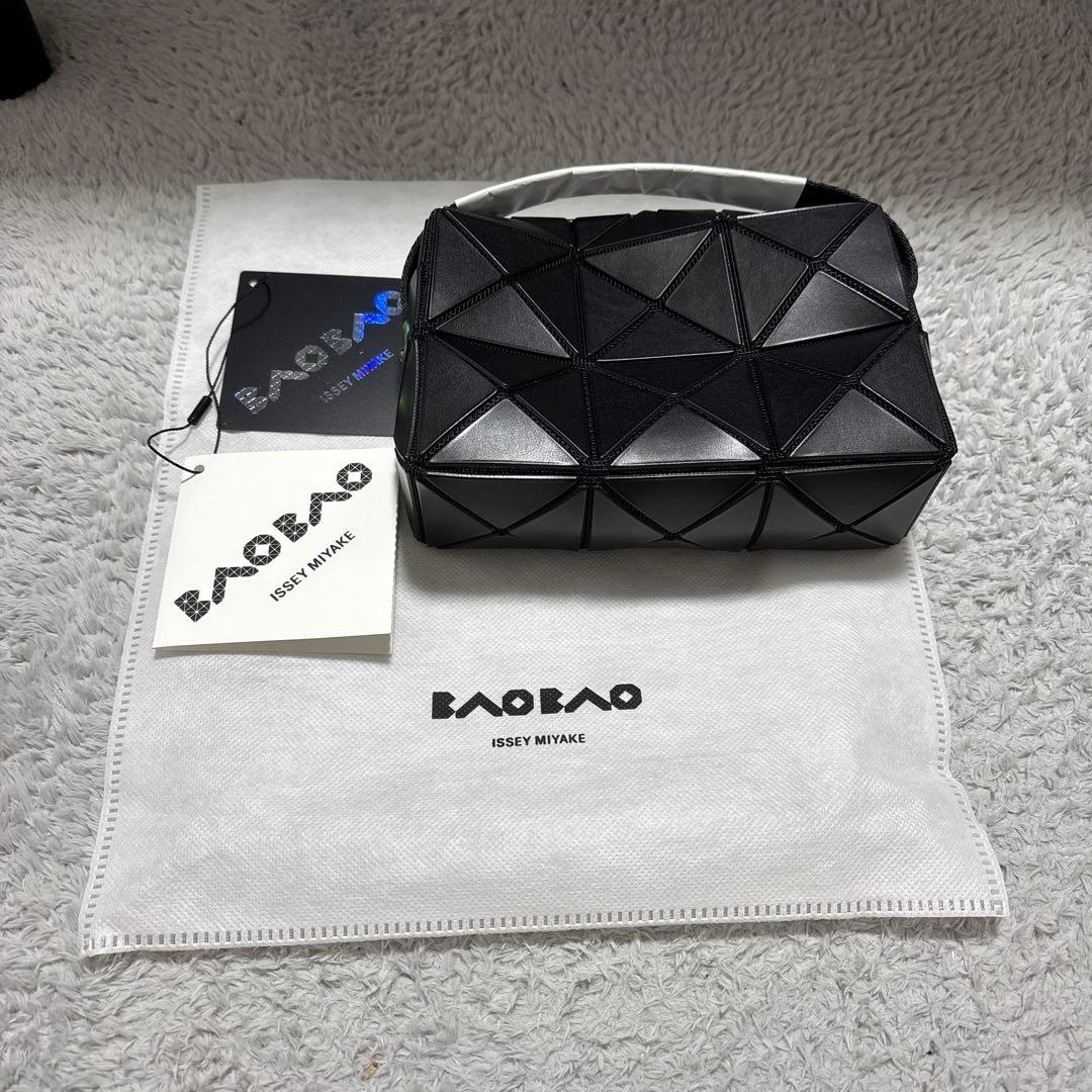 BAO BAO ISSEY MIYAKE CUBOIDショルダー