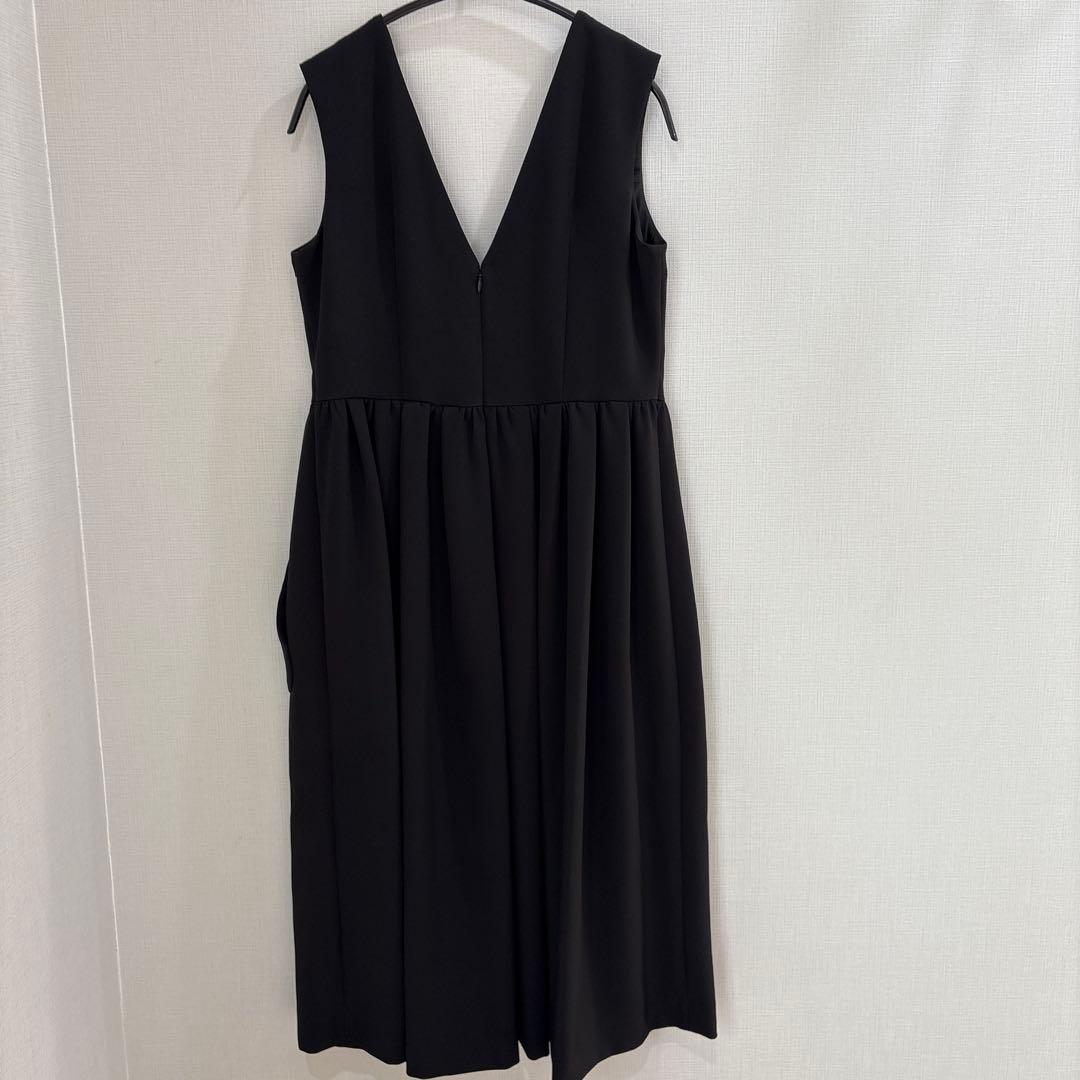 新品　Chesty 刺繍ワンピース