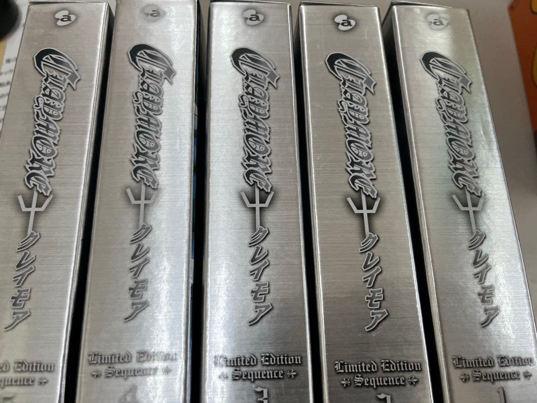 CLAYMORE クレイモア 初回限定特装版 Limited Edition