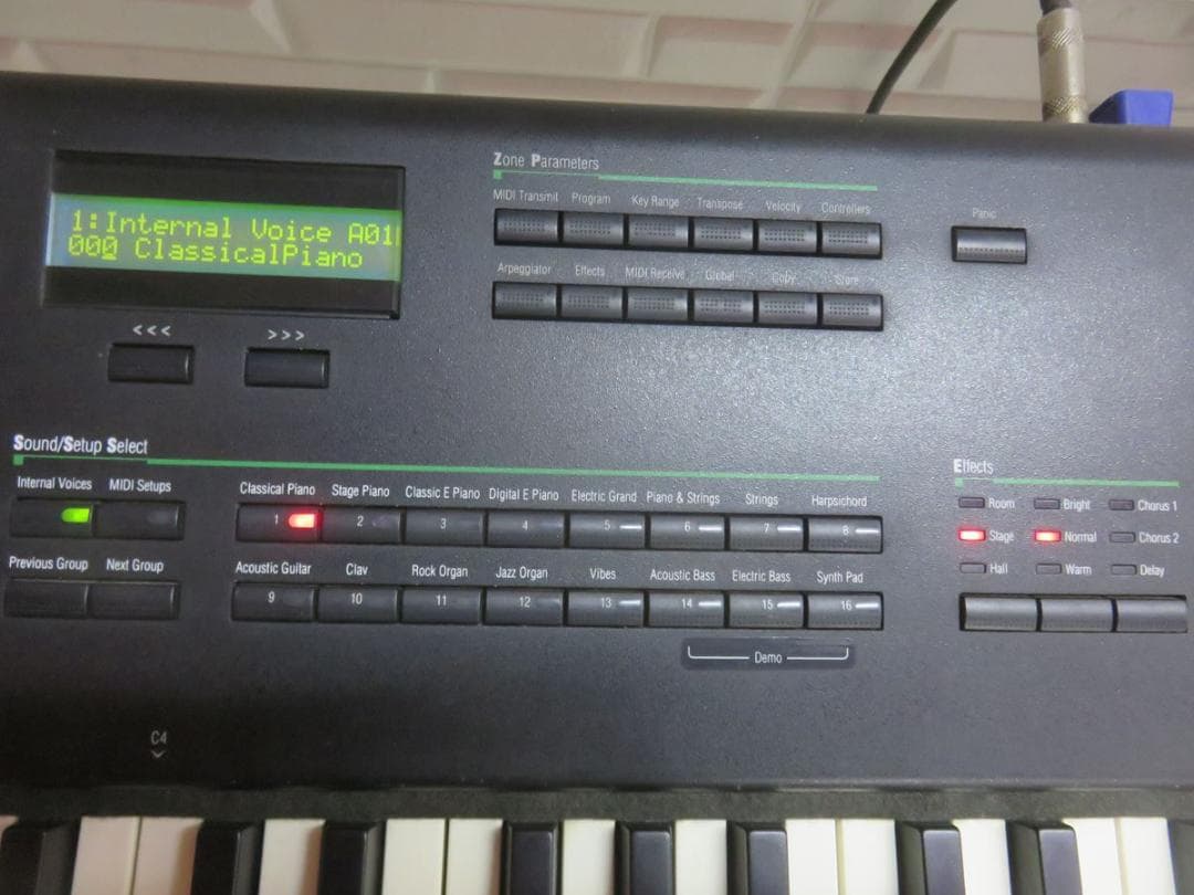 鍵盤楽器 Kurzweil PC88