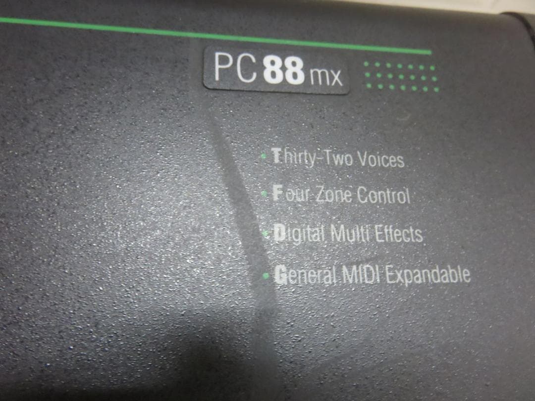 鍵盤楽器 Kurzweil PC88