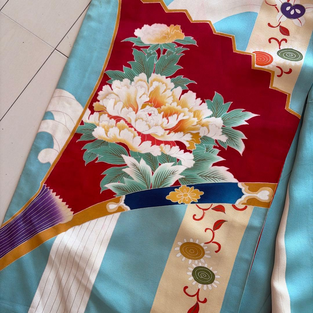 a*i様 ■E5787■アンティーク■正絹■水色　宝尽し柄　袷　小振袖■丈163