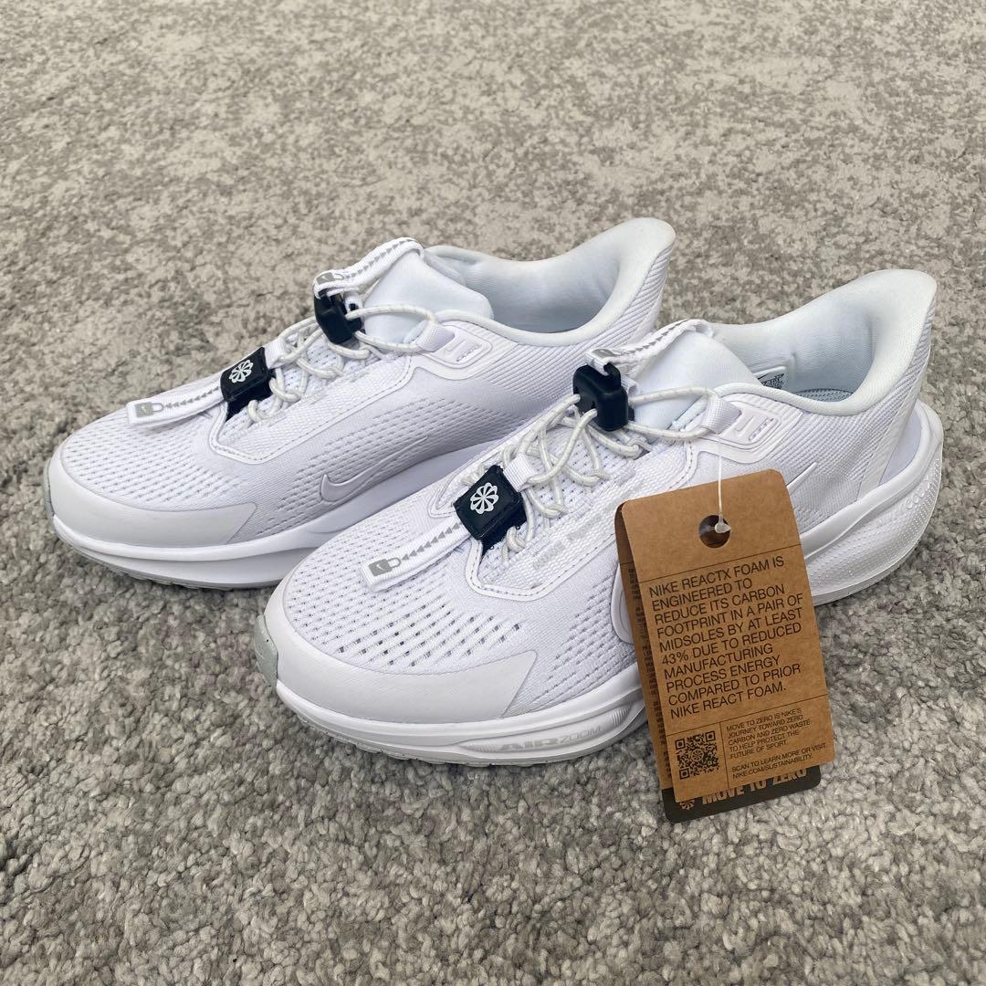 【新品・未使用】NIKEナイキ　ペガサス　イージーオン ホワイト　24.0cm